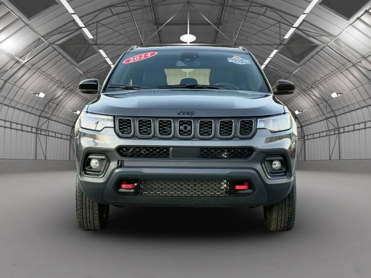 Used 2024 Jeep Compass Trailhawk image 2