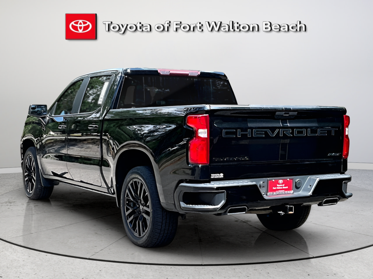 Used 2021 Chevrolet Silverado 1500 RST w/ Rally Edition RWD image 4