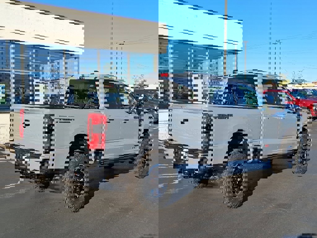 New 2026 Ford F250 Lariat w/ Tremor Off-Road Package image 3