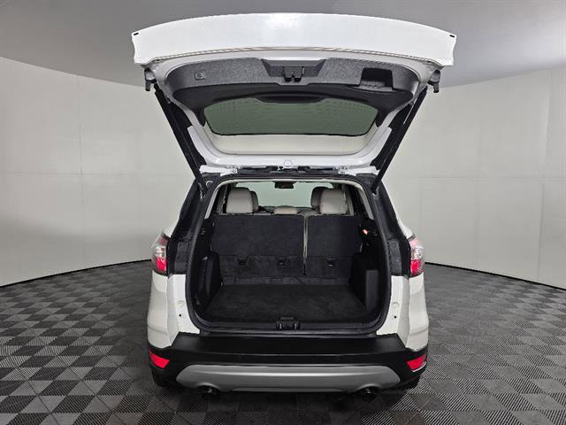 Used 2018 Ford Escape SEL AWD/4WD image 19