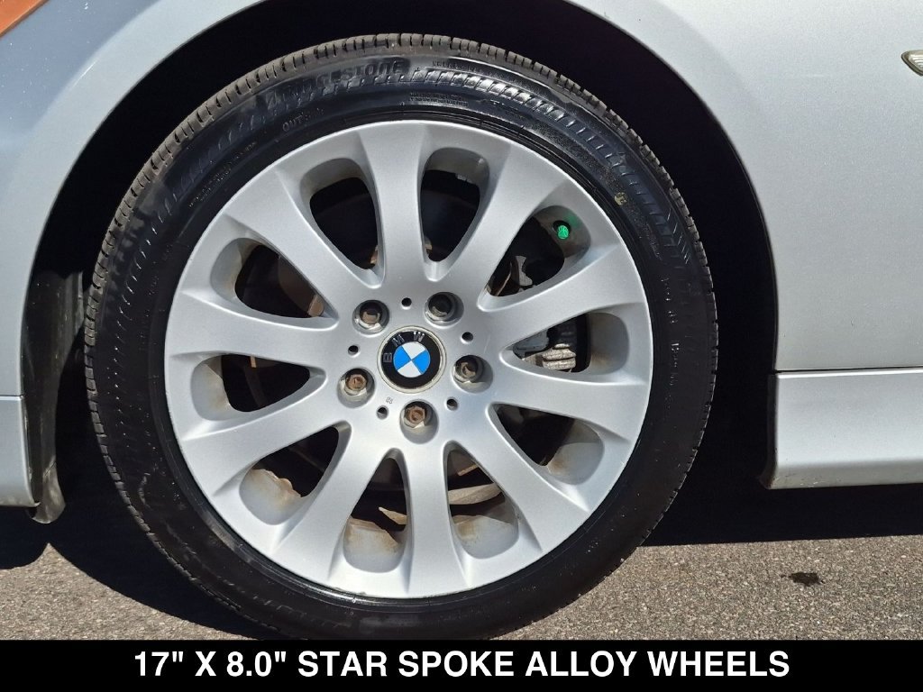 Used 2006 BMW 330i Sedan RWD image 16