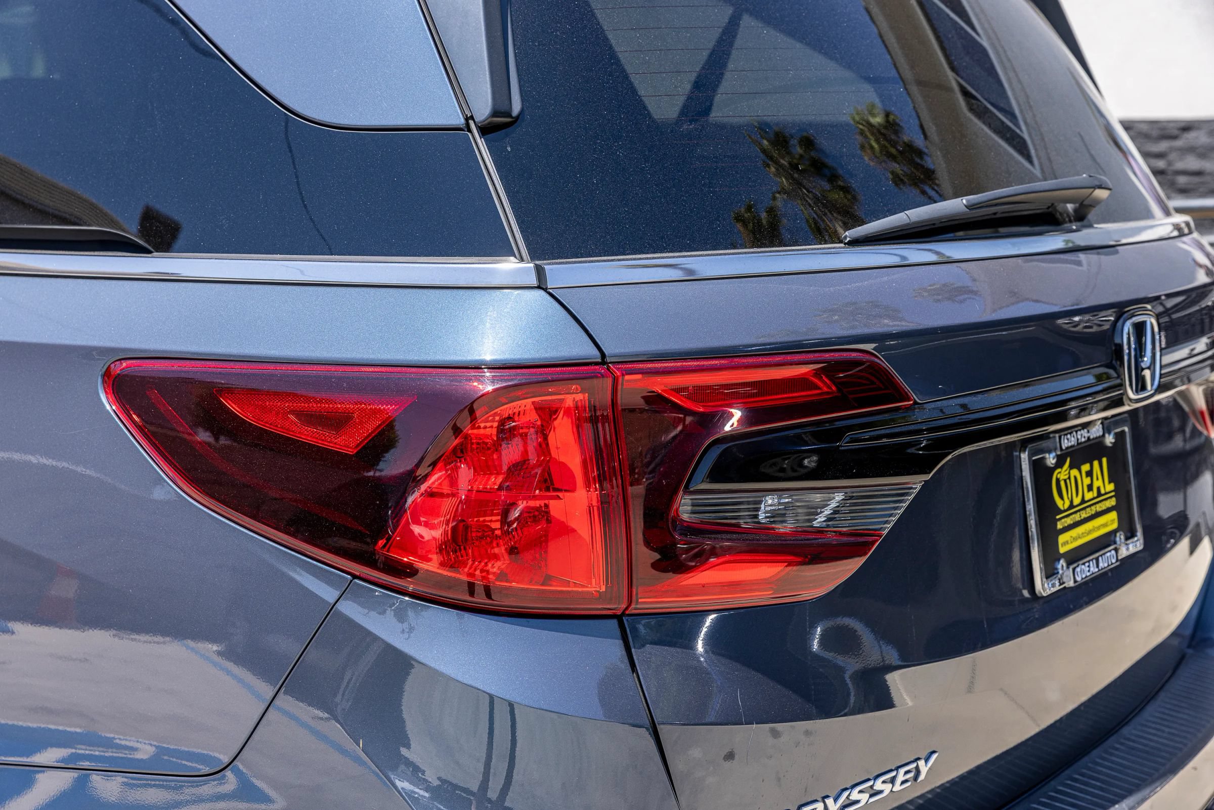 Used 2025 Honda Odyssey EX-L image 13