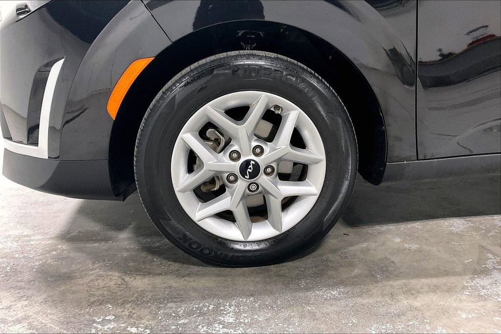 Used 2023 Kia Soul S image 11