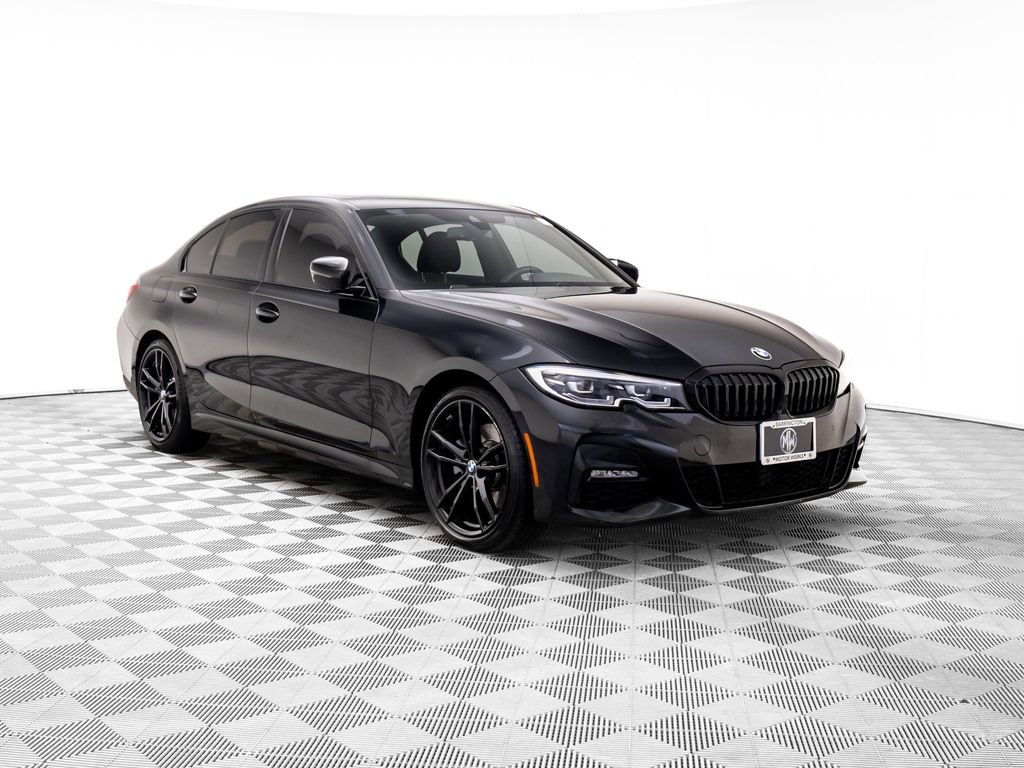 Used 2021 BMW 330i xDrive Sedan w/ M Sport Package image 7