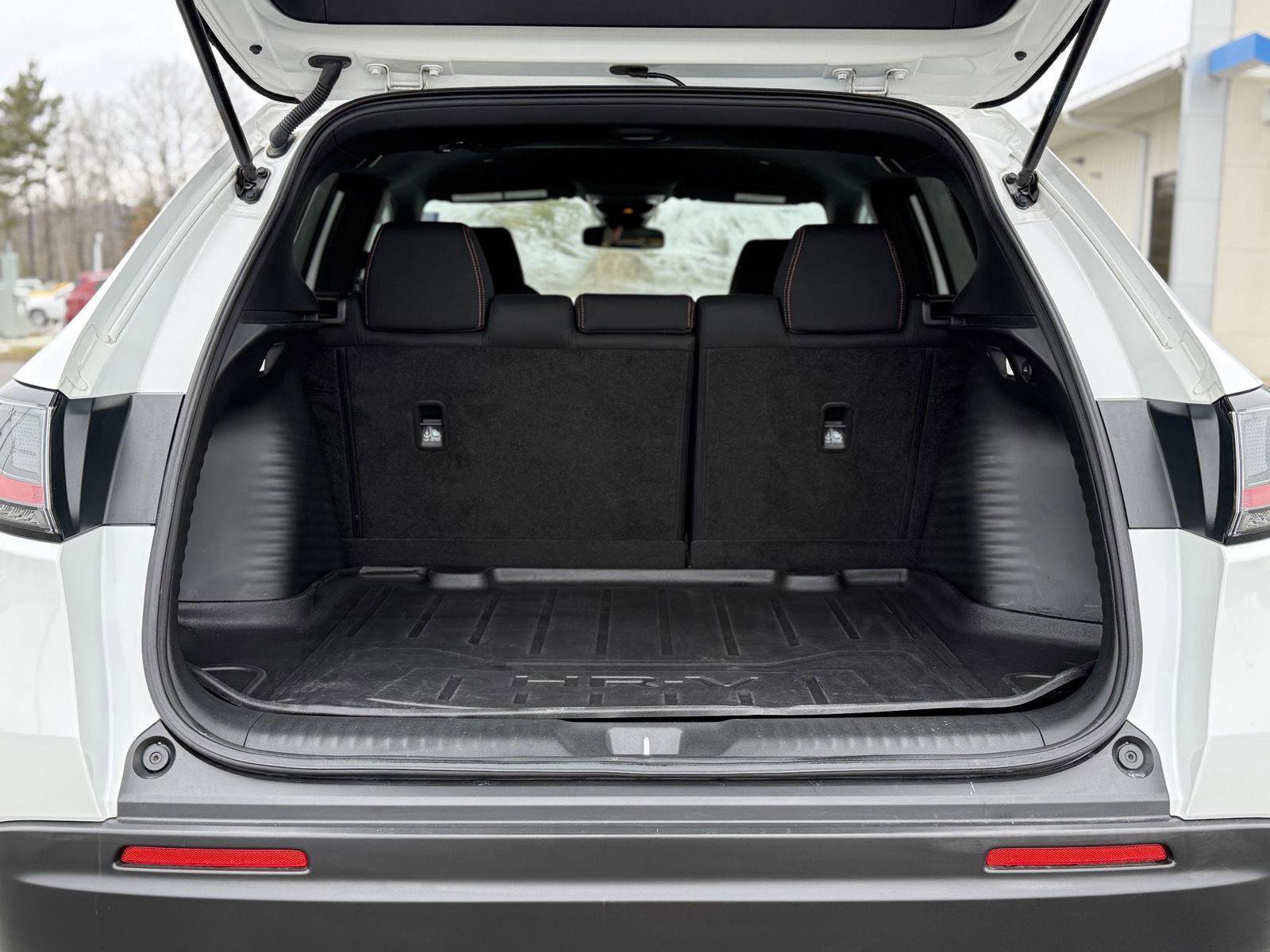 Certified 2024 Honda HR-V Sport image 10