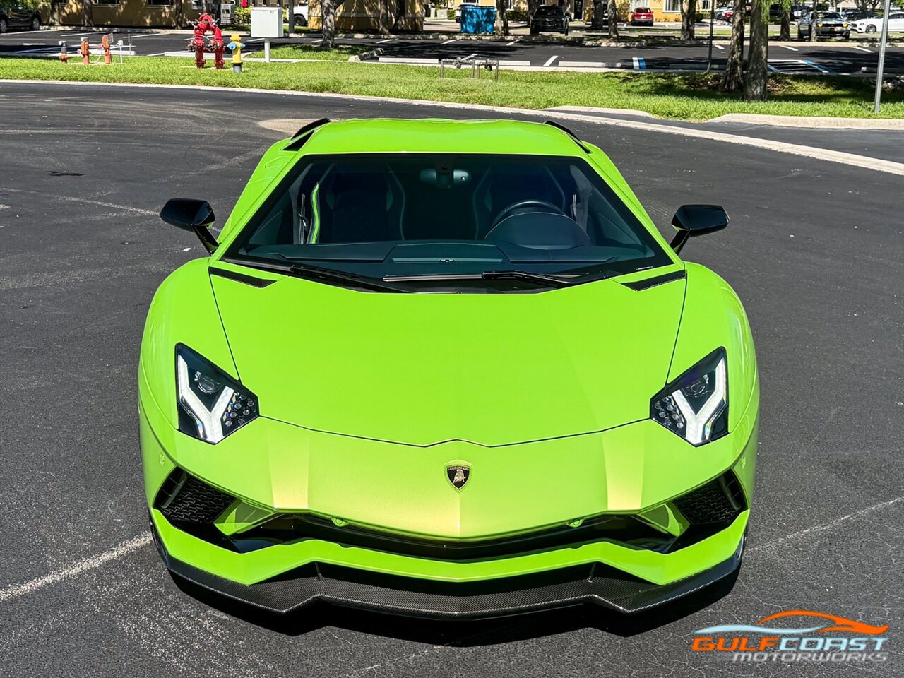 Used 2018 Lamborghini Aventador S AWD/4WD image 6