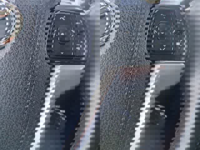 Used 2016 Toyota Highlander Limited image 26