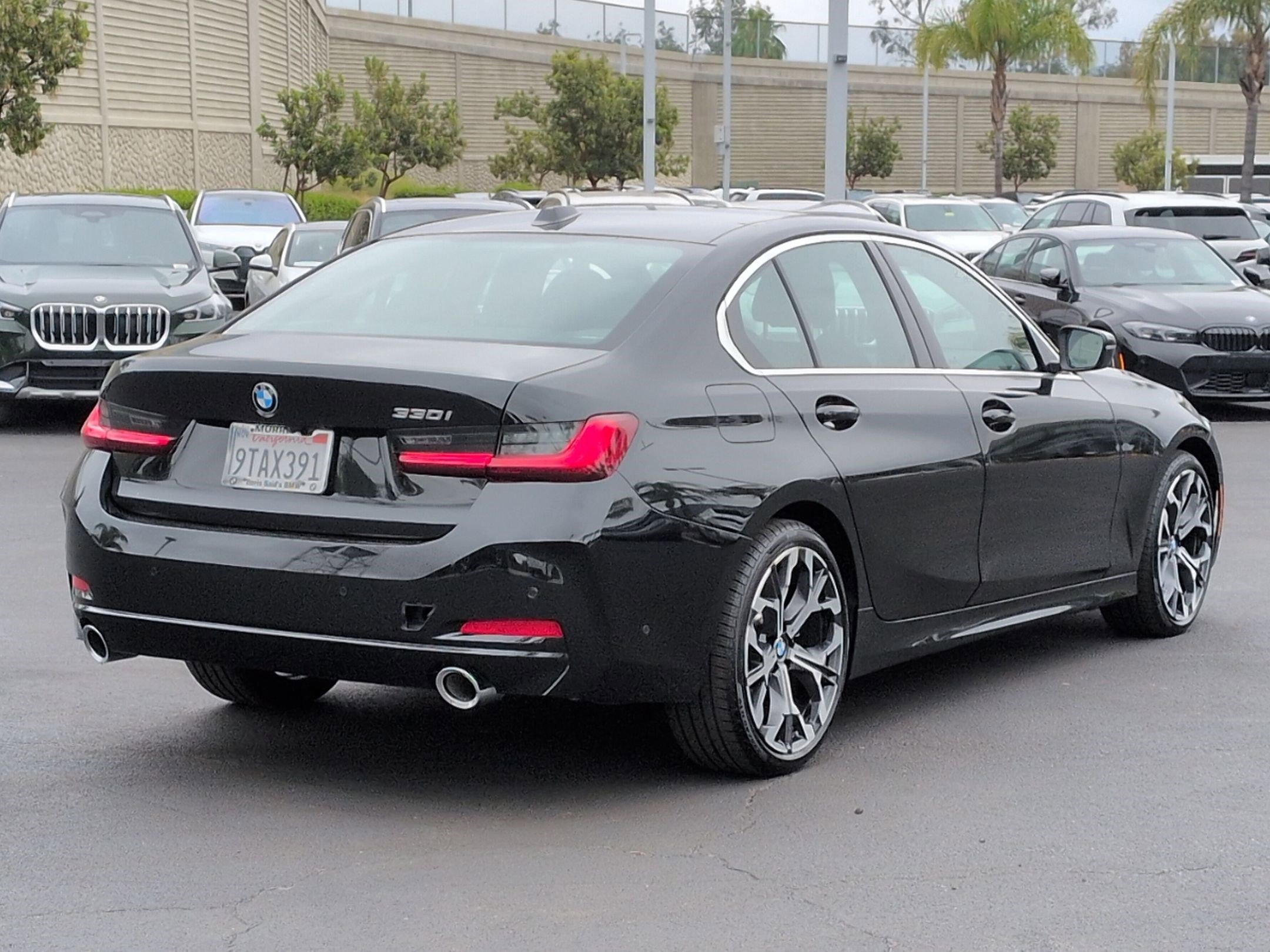 Used 2026 BMW 330i Sedan w/ Convenience Package RWD image 10