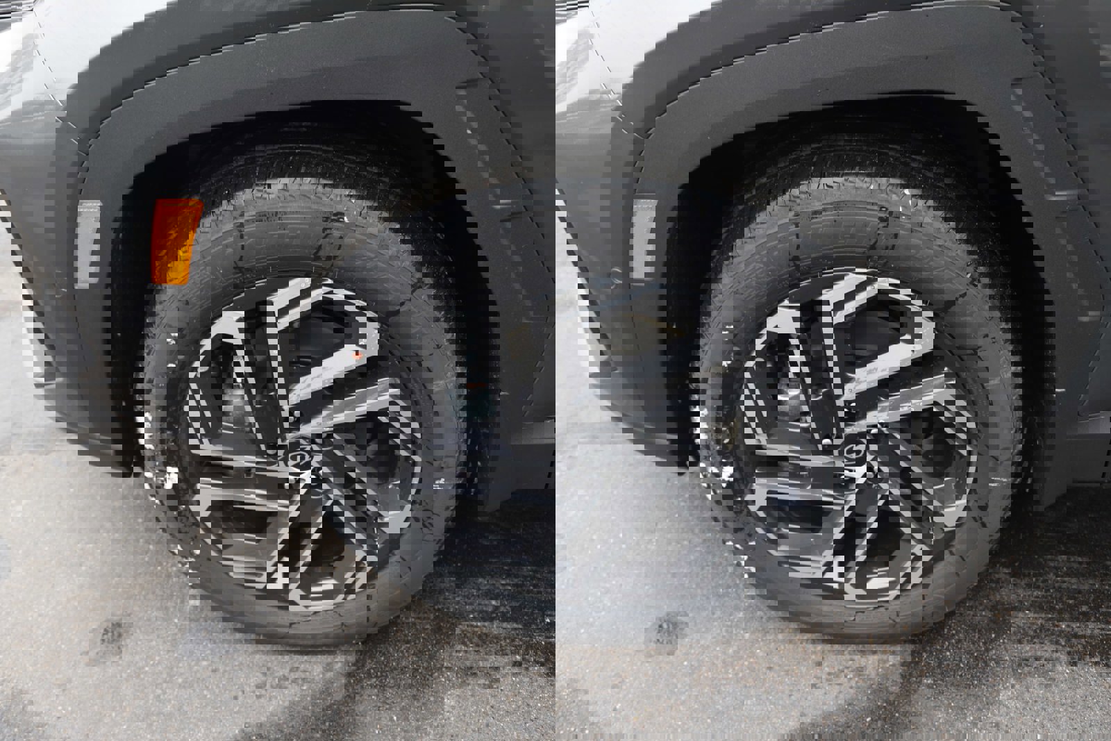 New 2026 Hyundai Tucson Limited image 12