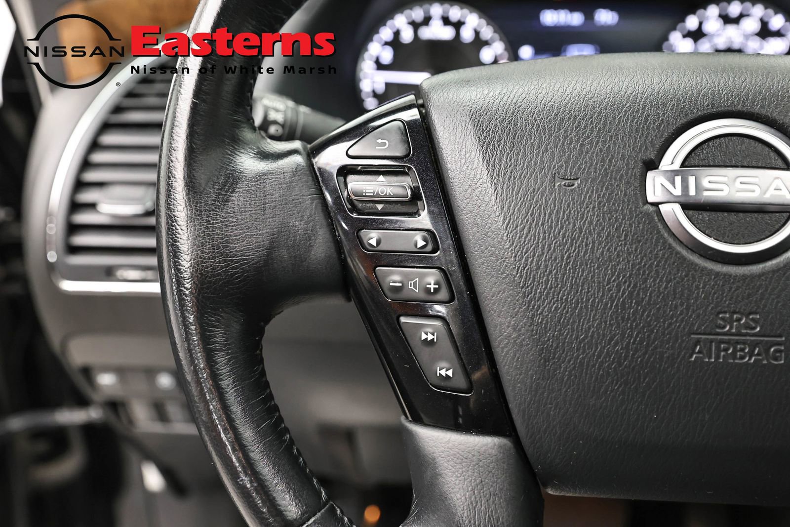 Used 2024 Nissan Armada SL AWD/4WD image 15