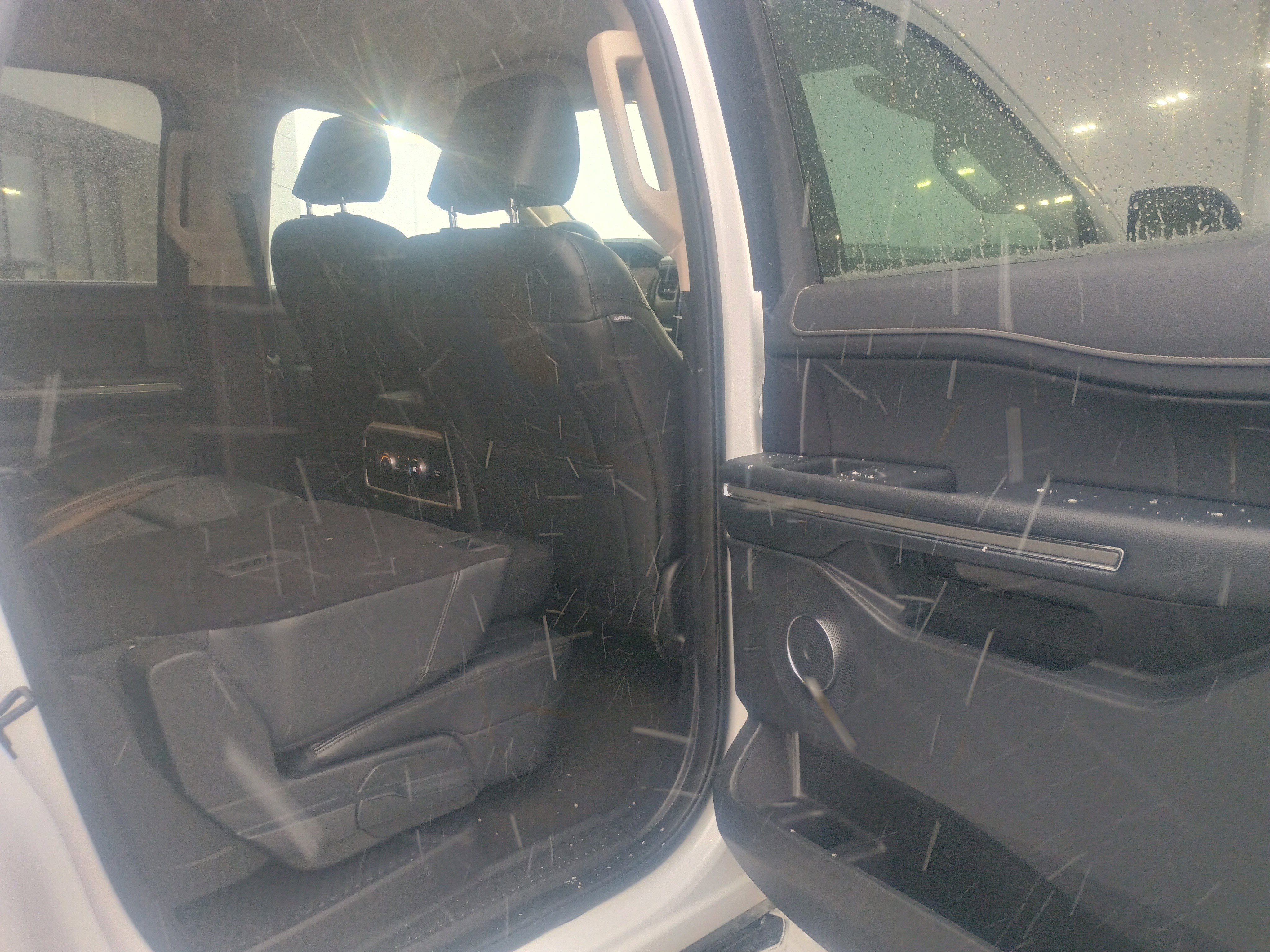 Certified 2024 Ford Expedition Max XLT image 19