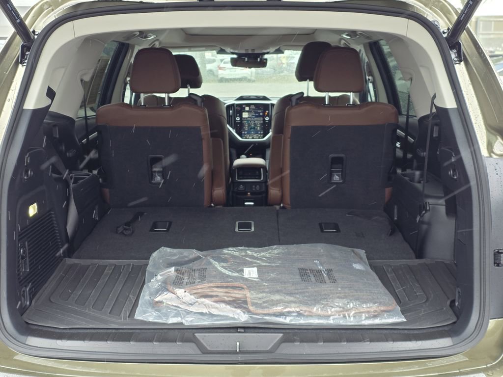 Certified 2025 Subaru Ascent Touring w/ Popular Package #1 image 9