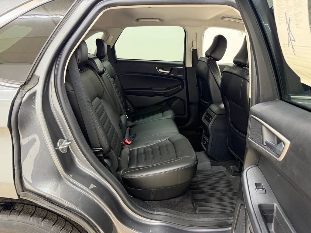 Used 2021 Ford Edge SEL image 14
