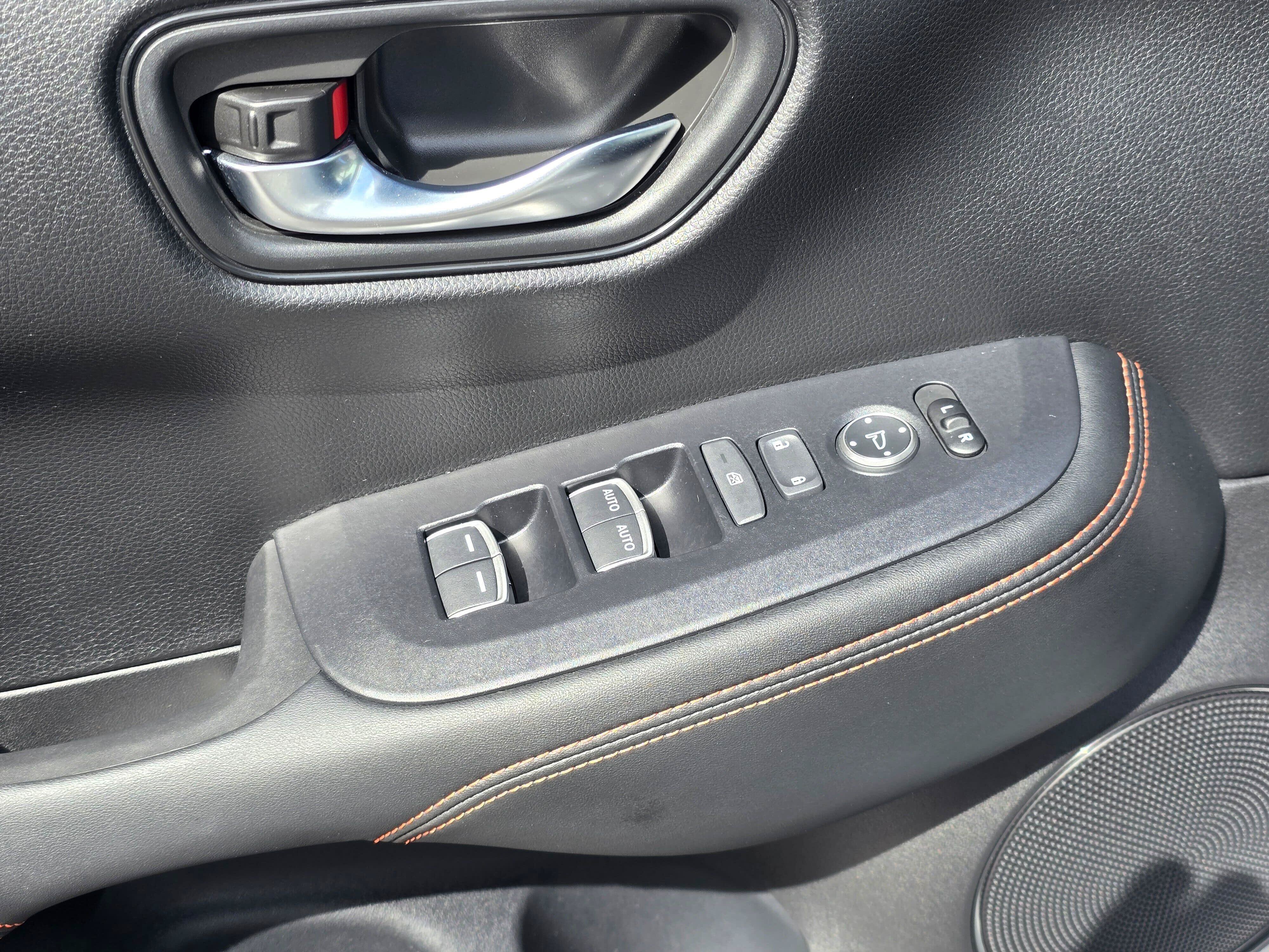 Used 2024 Honda HR-V Sport image 19