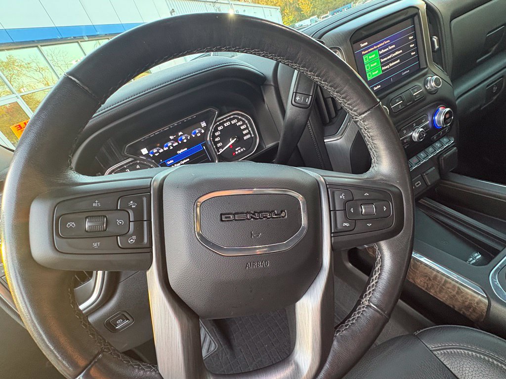 Used 2021 GMC Sierra 1500 Denali w/ Denali Carbonpro Edition AWD/4WD image 19