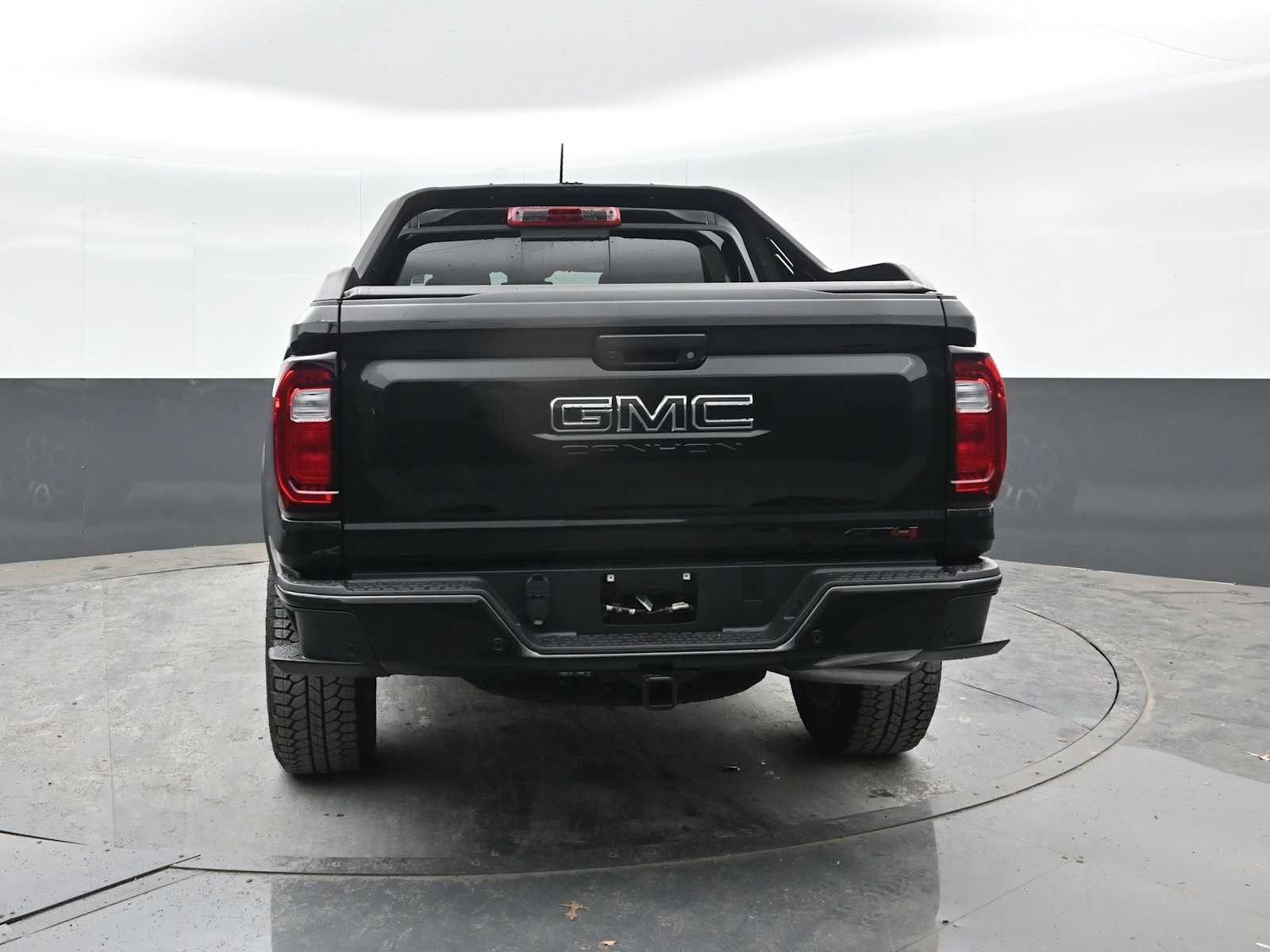New 2025 GMC Canyon AT4 w/ Nightfall Edition image 11