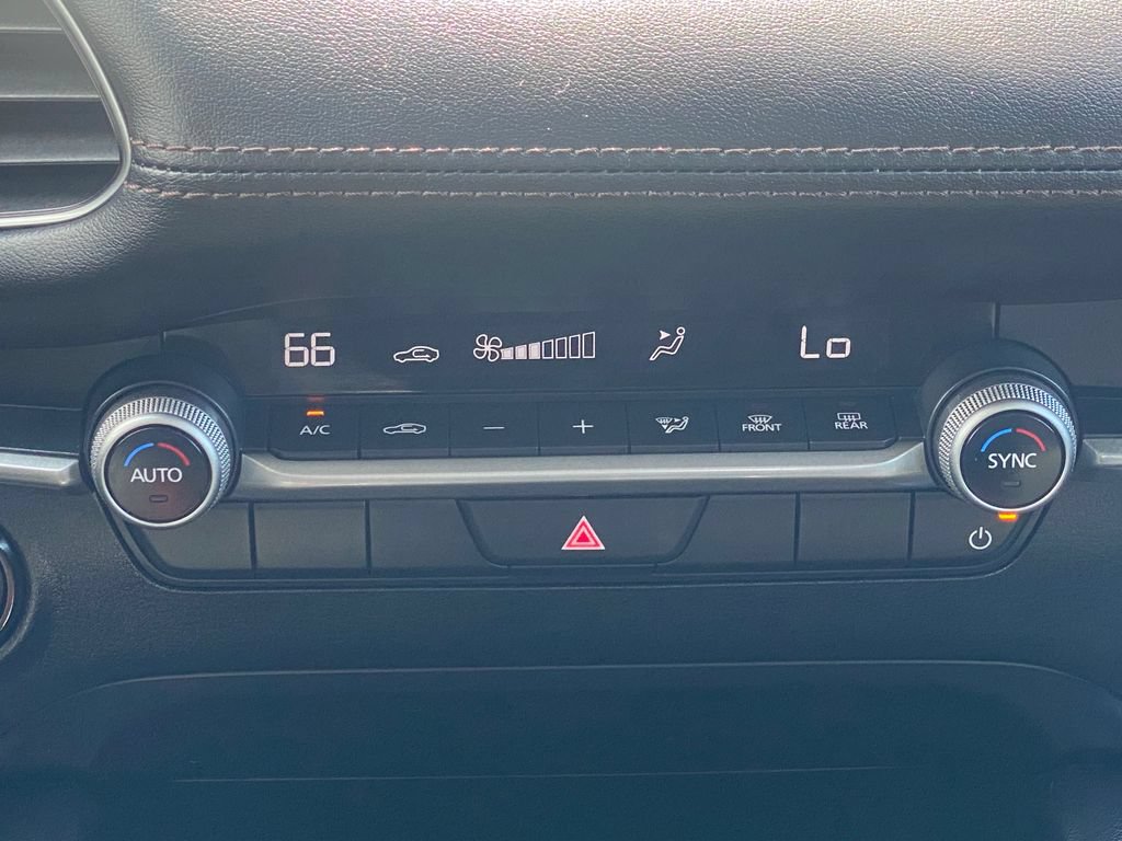 Used 2025 MAZDA MAZDA3 s FWD image 22