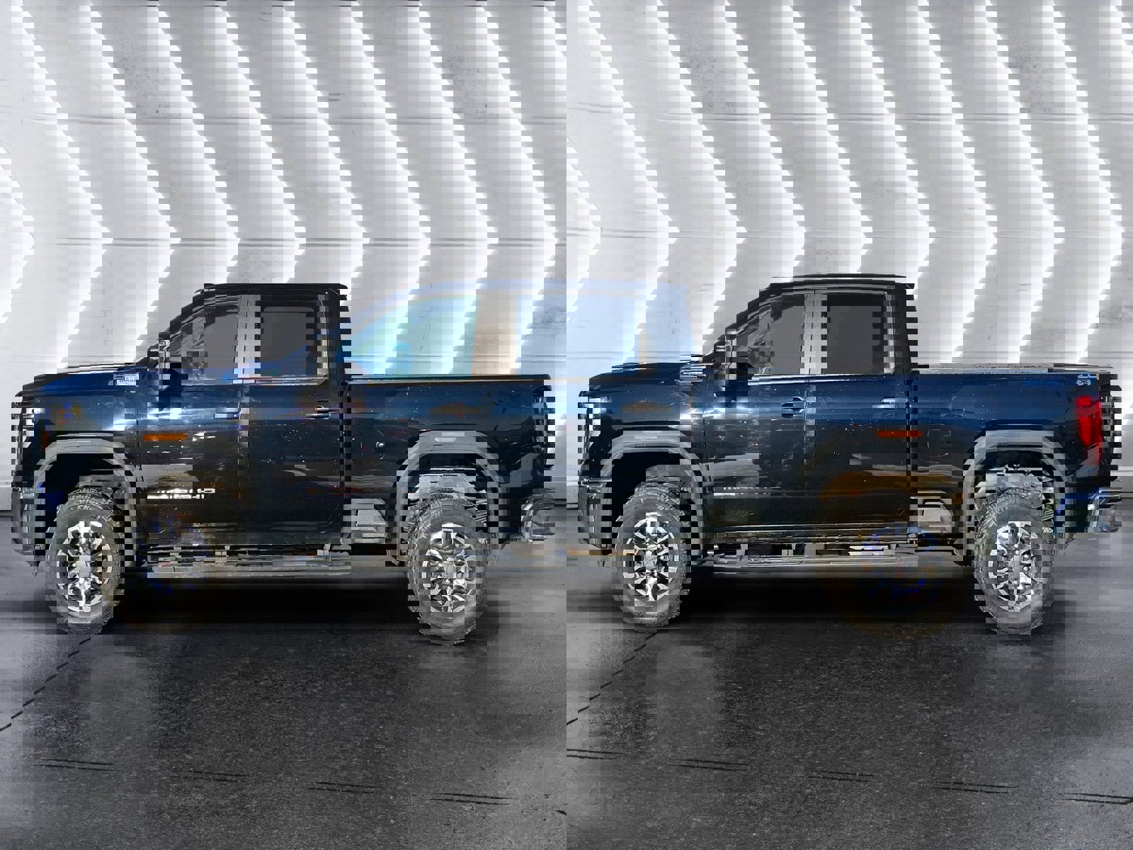 Used 2024 GMC Sierra 3500 Pro image 3