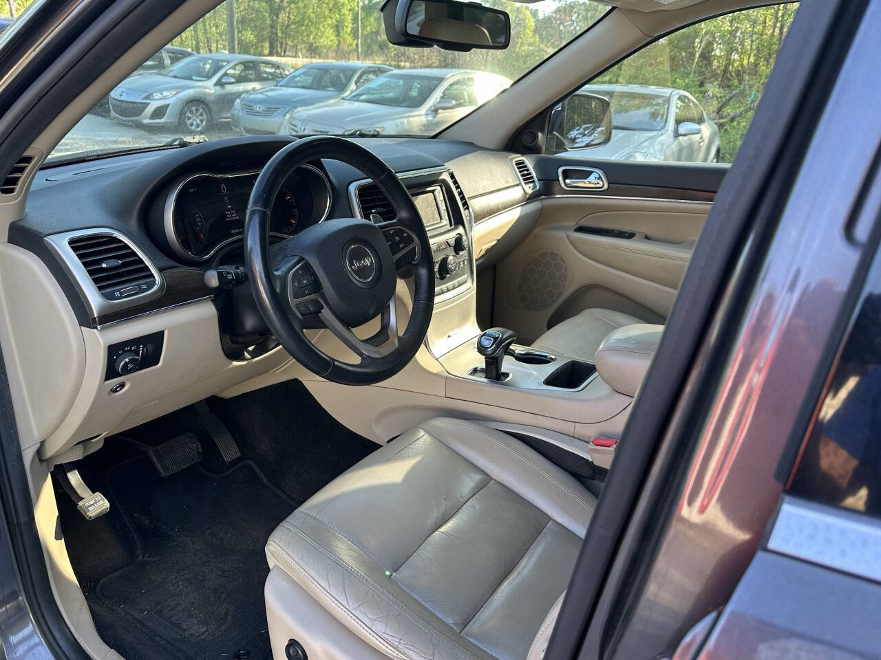 Used 2015 Jeep Grand Cherokee Limited RWD image 11