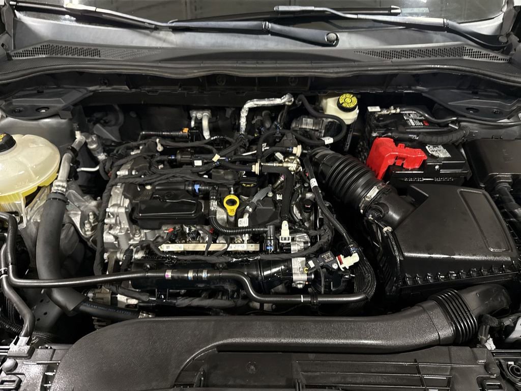 Used 2022 Ford Escape SE w/ SE Sport Appearance Package FWD image 26