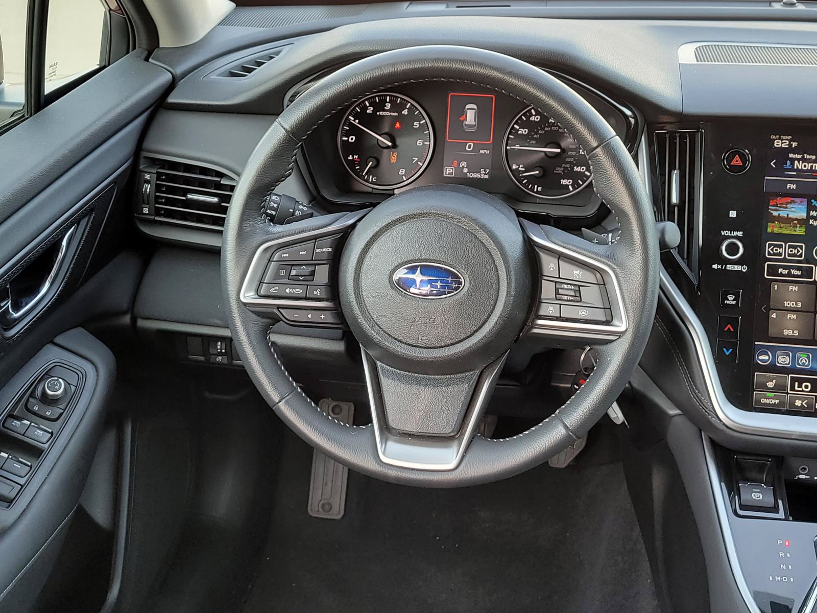 Certified 2025 Subaru Outback Premium AWD/4WD image 6