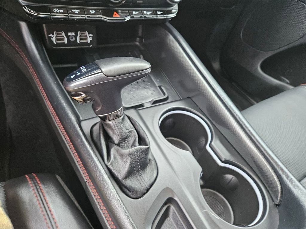 Used 2025 Dodge Durango GT AWD/4WD image 31