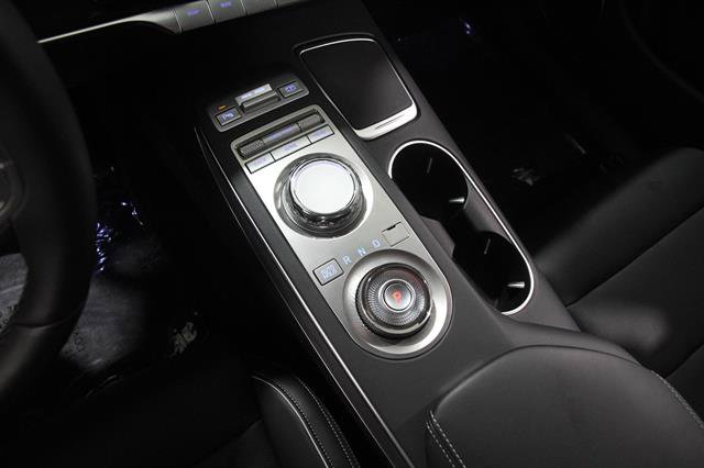 Certified 2024 Genesis GV70 2.5T w/ Advanced Package AWD/4WD image 15
