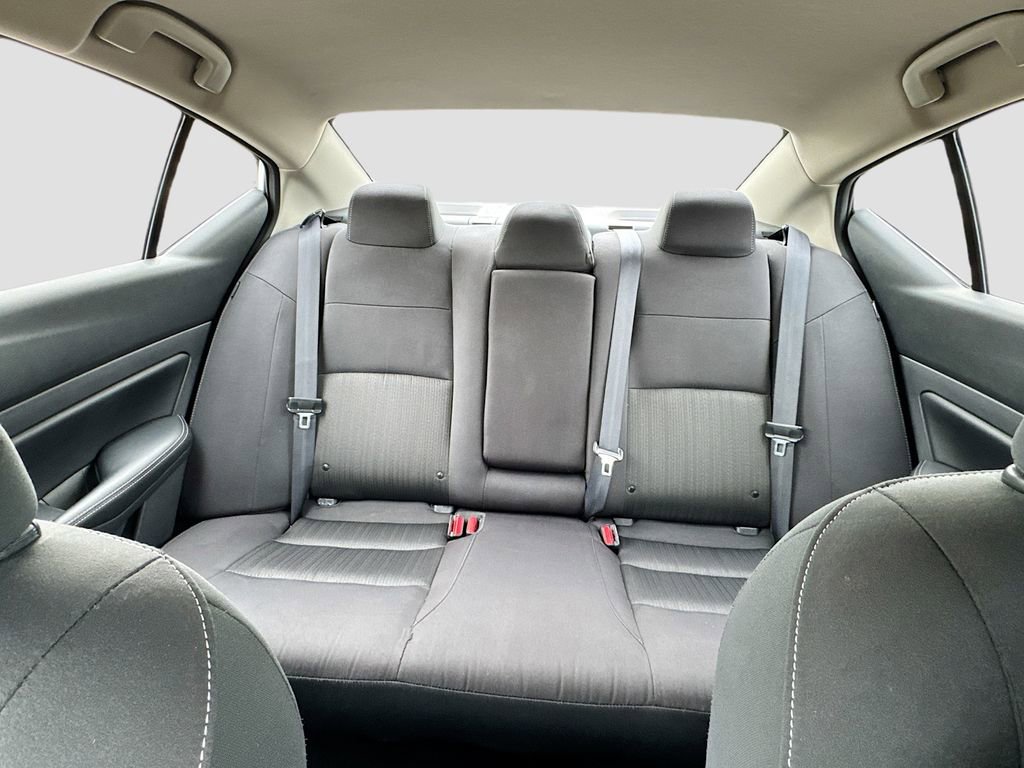 Used 2025 Nissan Altima 2.5 SV image 27