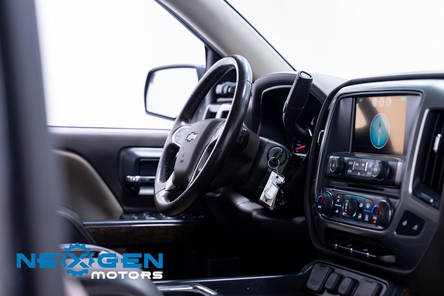 Used 2014 Chevrolet Silverado 1500 LT w/ LT Convenience Package image 41