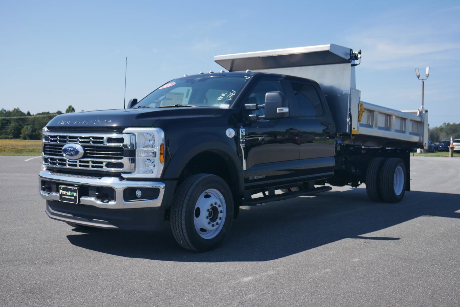 New 2024 Ford F550 4x4 Crew Cab Super Duty