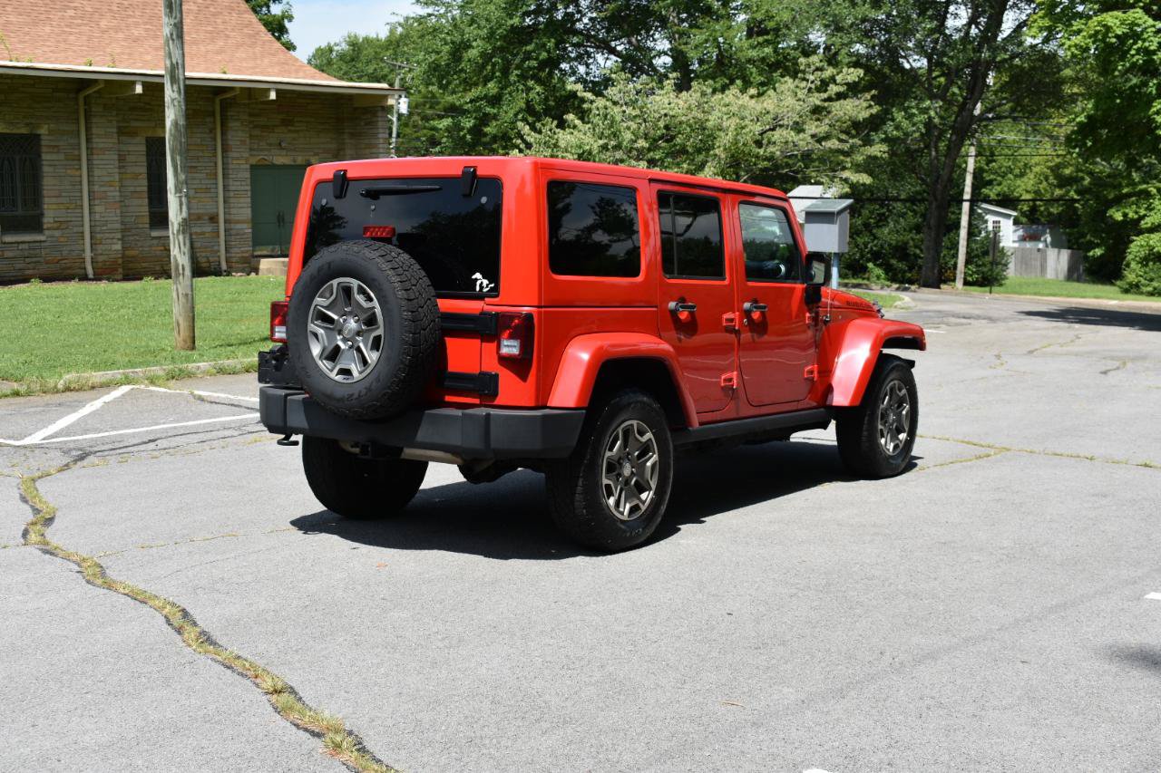 Used 2014 Jeep Wrangler Unlimited Rubicon w/ Connectivity Group AWD/4WD image 7