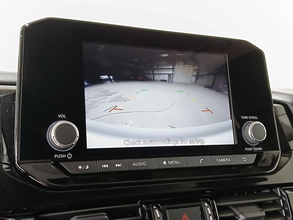 Used 2023 Nissan Pathfinder SV image 27