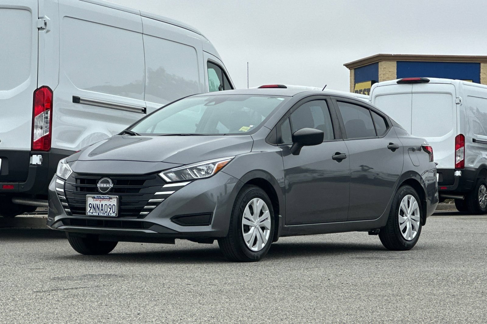 Used 2024 Nissan Versa S FWD image 8