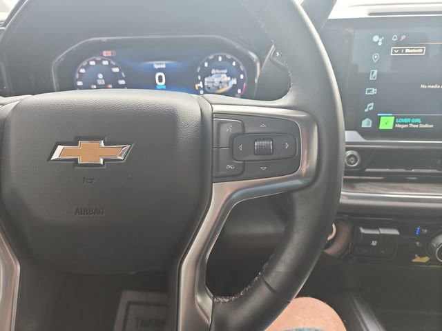 Used 2024 Chevrolet Silverado 2500 LTZ w/ LTZ Convenience Package image 21