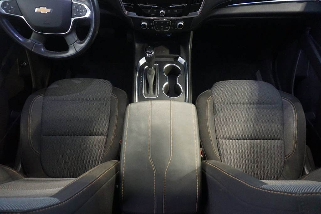Used 2018 Chevrolet Traverse LT FWD image 28