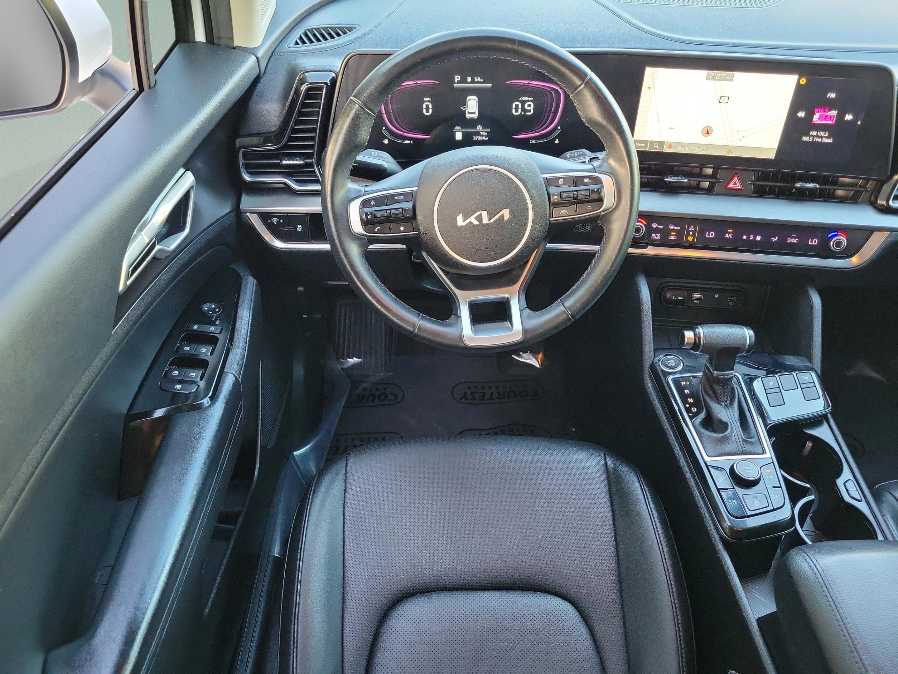 Certified 2023 Kia Sportage EX FWD image 10