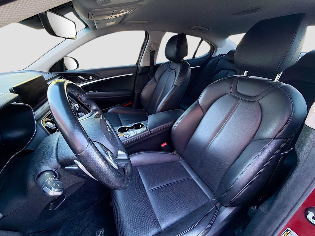 Used 2022 Genesis G70 2.0T RWD image 21