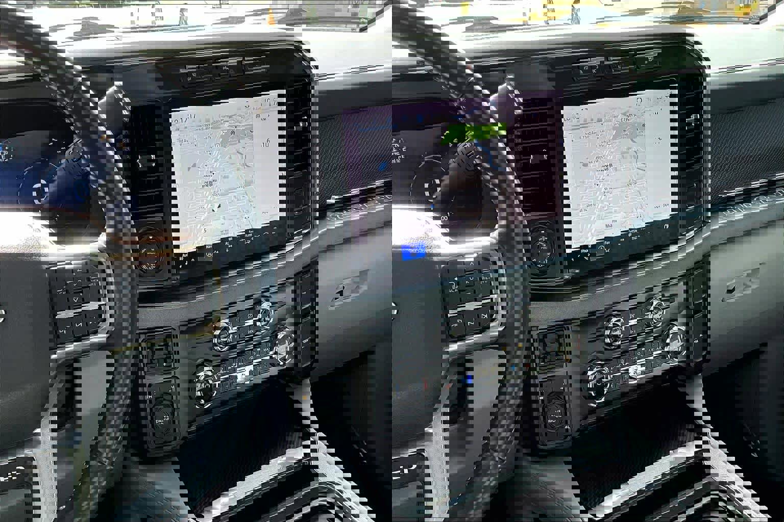 Used 2024 Ford F450 Limited image 7