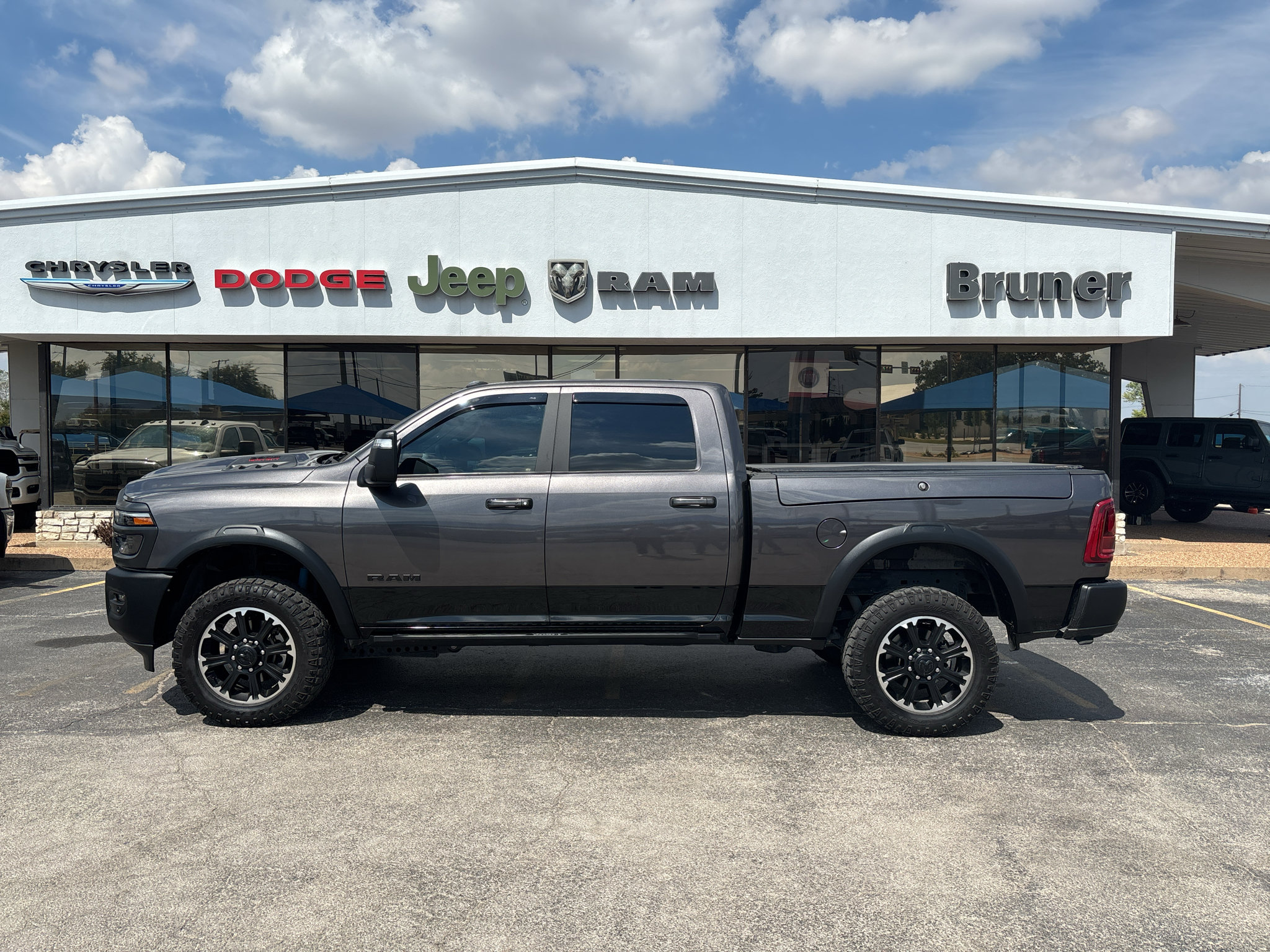 Used 2025 RAM 2500 Rebel w/ Rebel Level 1 Equipment Group AWD/4WD image 10