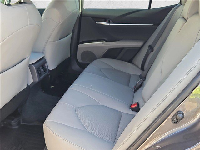 Used 2024 Toyota Camry XLE FWD image 18