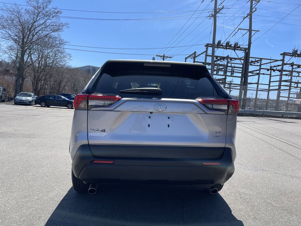 Certified 2024 Toyota RAV4 LE image 4