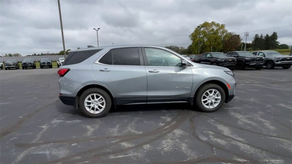 Certified 2024 Chevrolet Equinox LT image 9