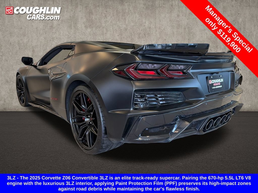 Used 2025 Chevrolet Corvette Z06 w/ Stealth Interior Trim Package RWD image 6