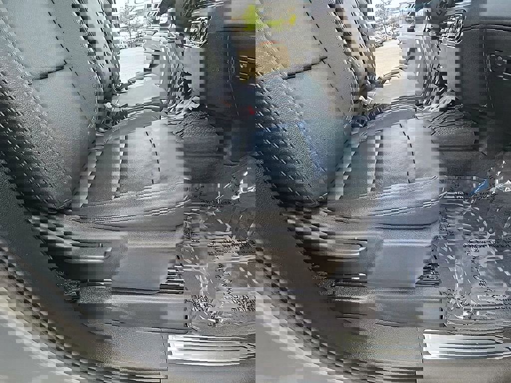 Used 2024 Chevrolet Silverado 2500 LT w/ Convenience Package image 48