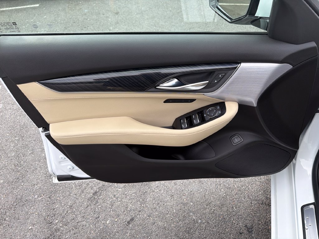 Certified 2023 Cadillac CT5 Luxury AWD/4WD image 4
