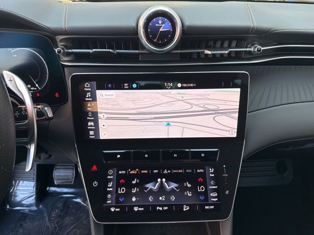 Used 2025 Maserati Grecale Folgore image 12
