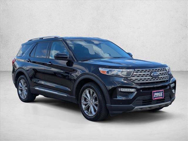 Used 2023 Ford Explorer Limited image 3