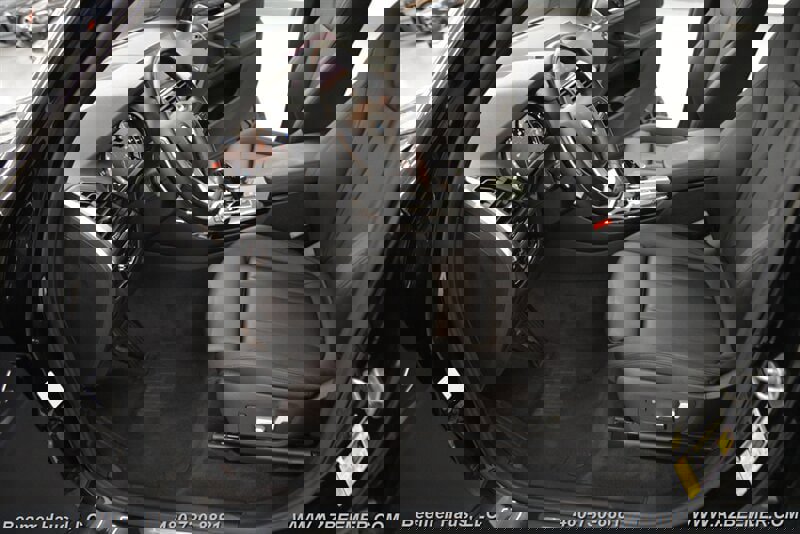 Used 2019 BMW X3 sDrive30i w/ Driving Assistance Package image 14