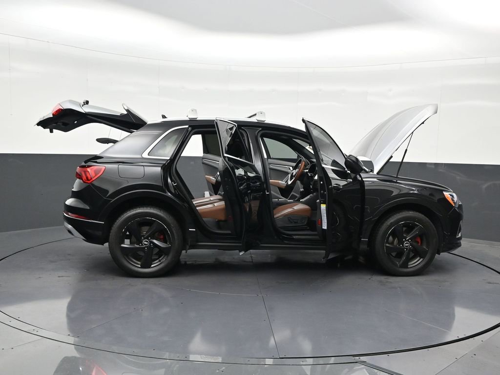 Used 2021 Audi Q3 2.0T Premium w/ Convenience Package image 32