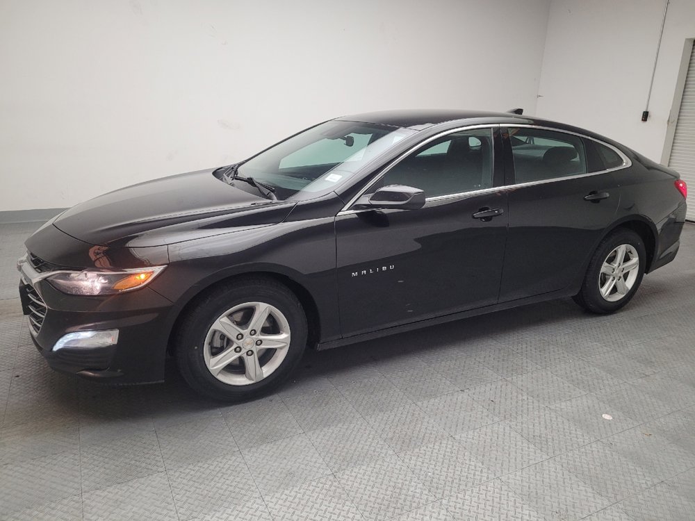 Used 2024 Chevrolet Malibu LT image 2